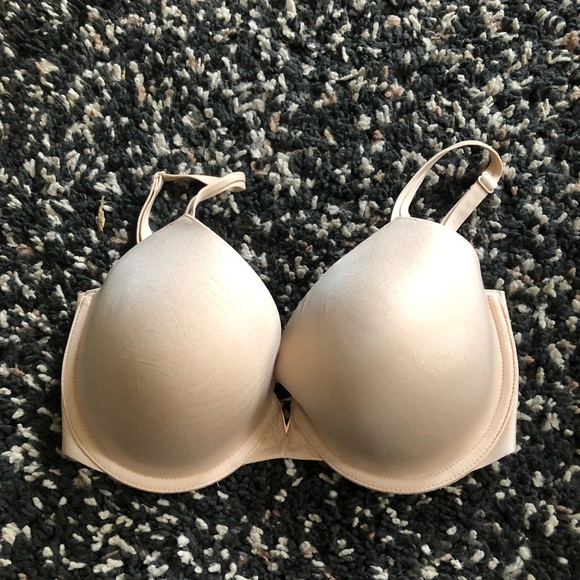 Victoria's Secret Light Beige Bra - Picture 7 of 8